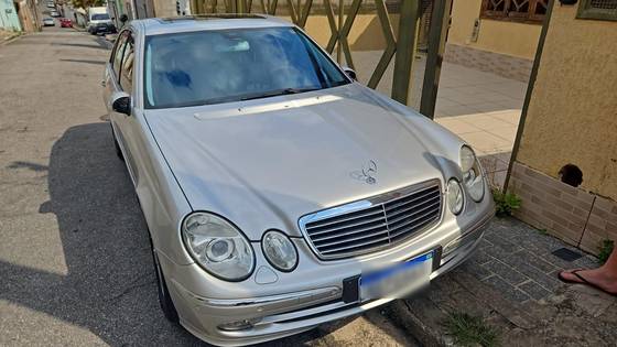 MERCEDES-BENZ E 320 3.2 AVANTGARDE V6 GASOLINA 4P AUTOMÁTICO